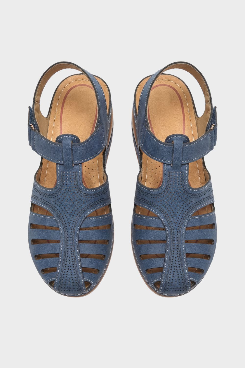 Damen Sandalen Klett mit Lochmuster – Styling-Inspiration