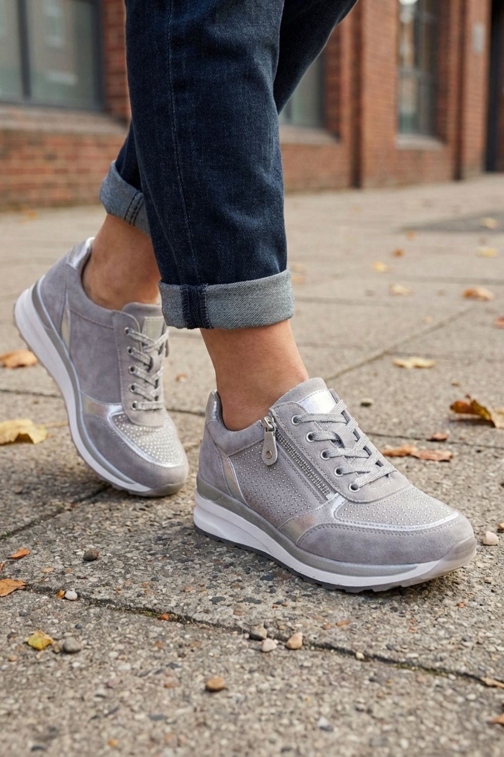 Damen Sneaker Schnürung Reißverschluss – Sicht von oben