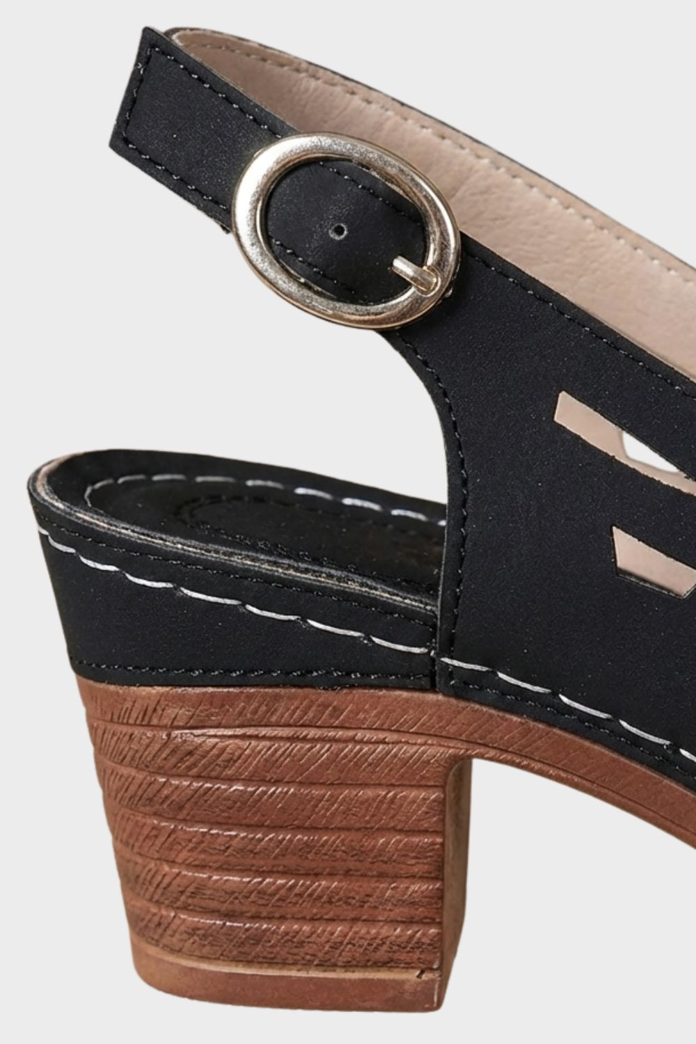 Damen Sommer Sandaletten Keilabsatz Riemchen – Profil-Ansicht