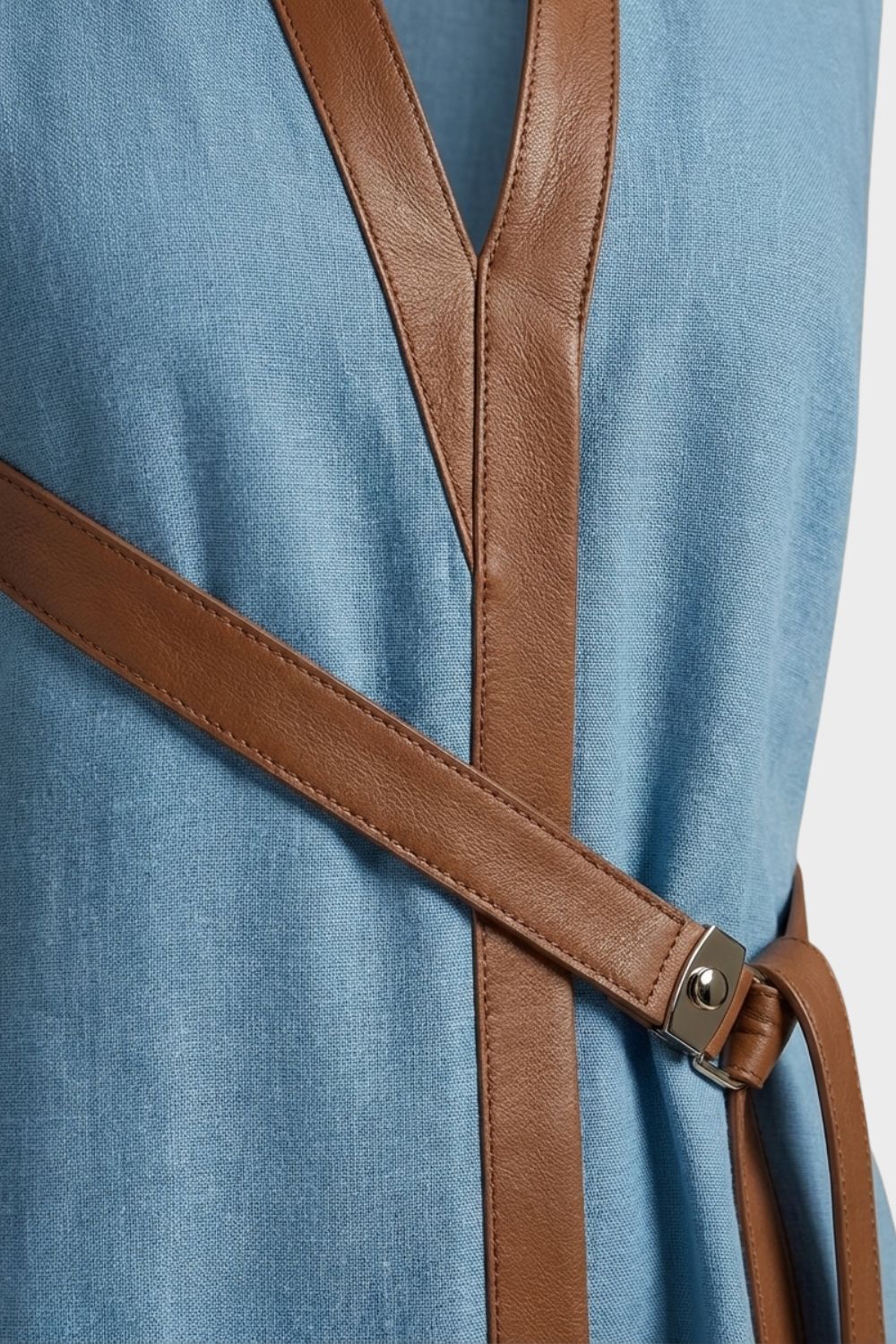 Damen Sommer-Maxikleid A-Linie Taillengürtel – Profil-Ansicht