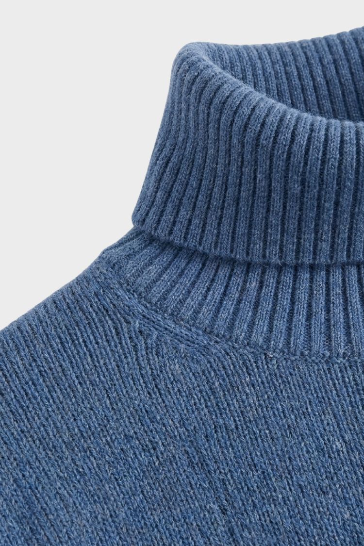 Damen Rollkragenpullover | Asymmetrischer Saum & Lange Form