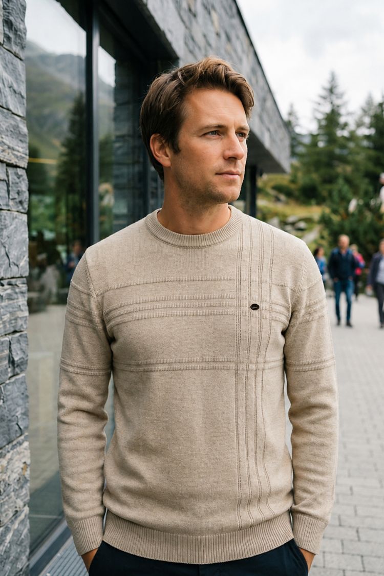 Herren Gestreifter Rundhalspullover | Gerippte Details
