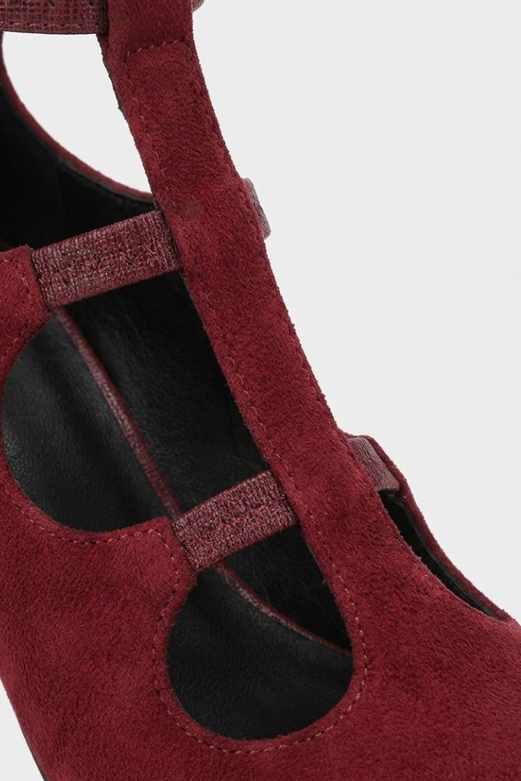 Damen Riemchen-Pumps | Spitzer Zehenbereich & Blockabsatz
