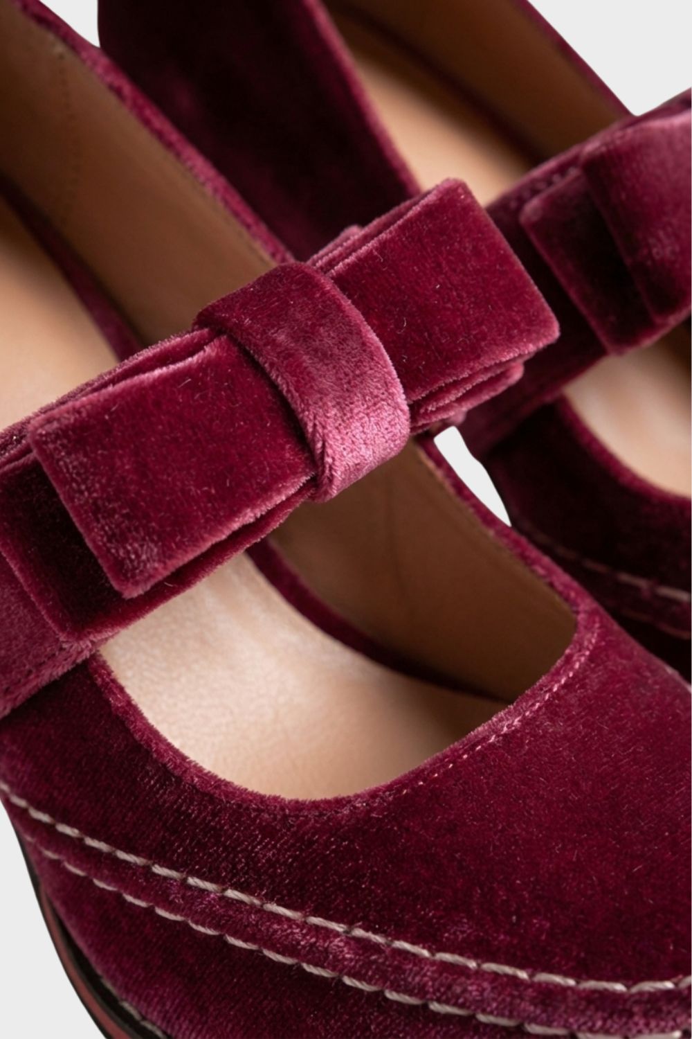 Damen Mary Jane Pumps Samt Schleife – Detail-Ansicht