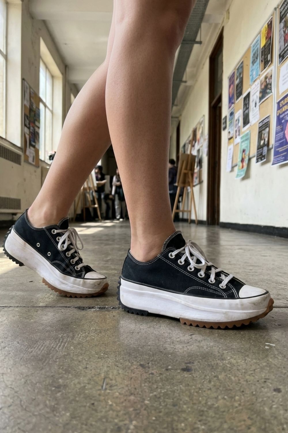 Damen Plateau-Sneaker | Schnürung & Kontrastsohle