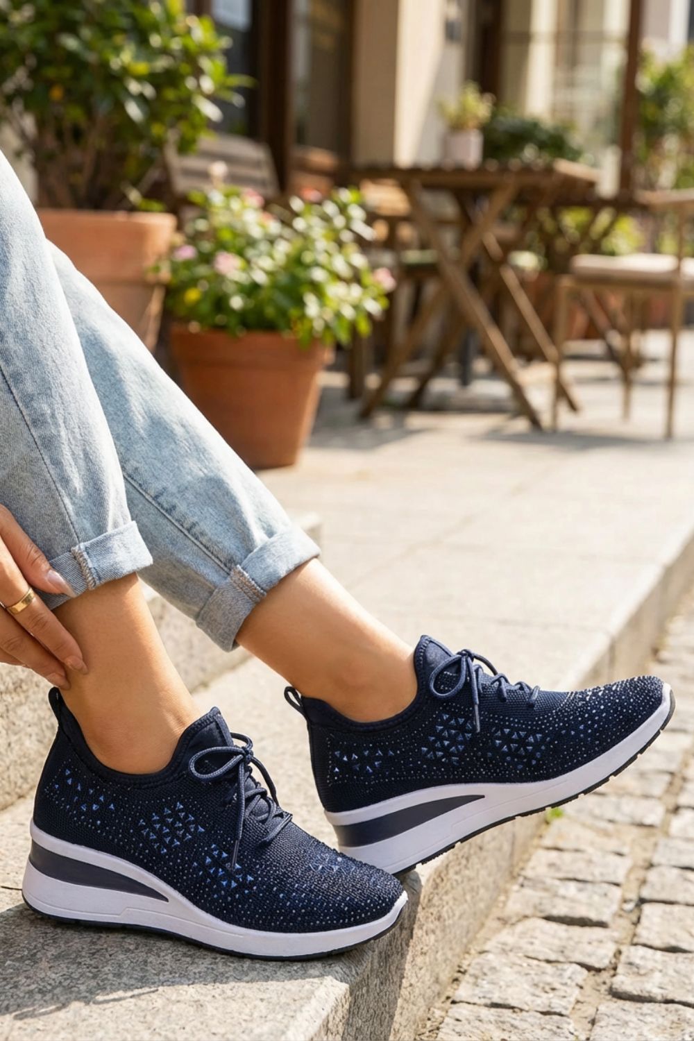 Damen Glitzer-Sneaker Strass Mesh – Detail Verarbeitung