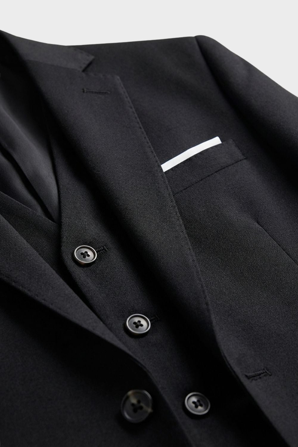Herren Dreiteiler Notch-Revers V-Weste – Profil-Ansicht