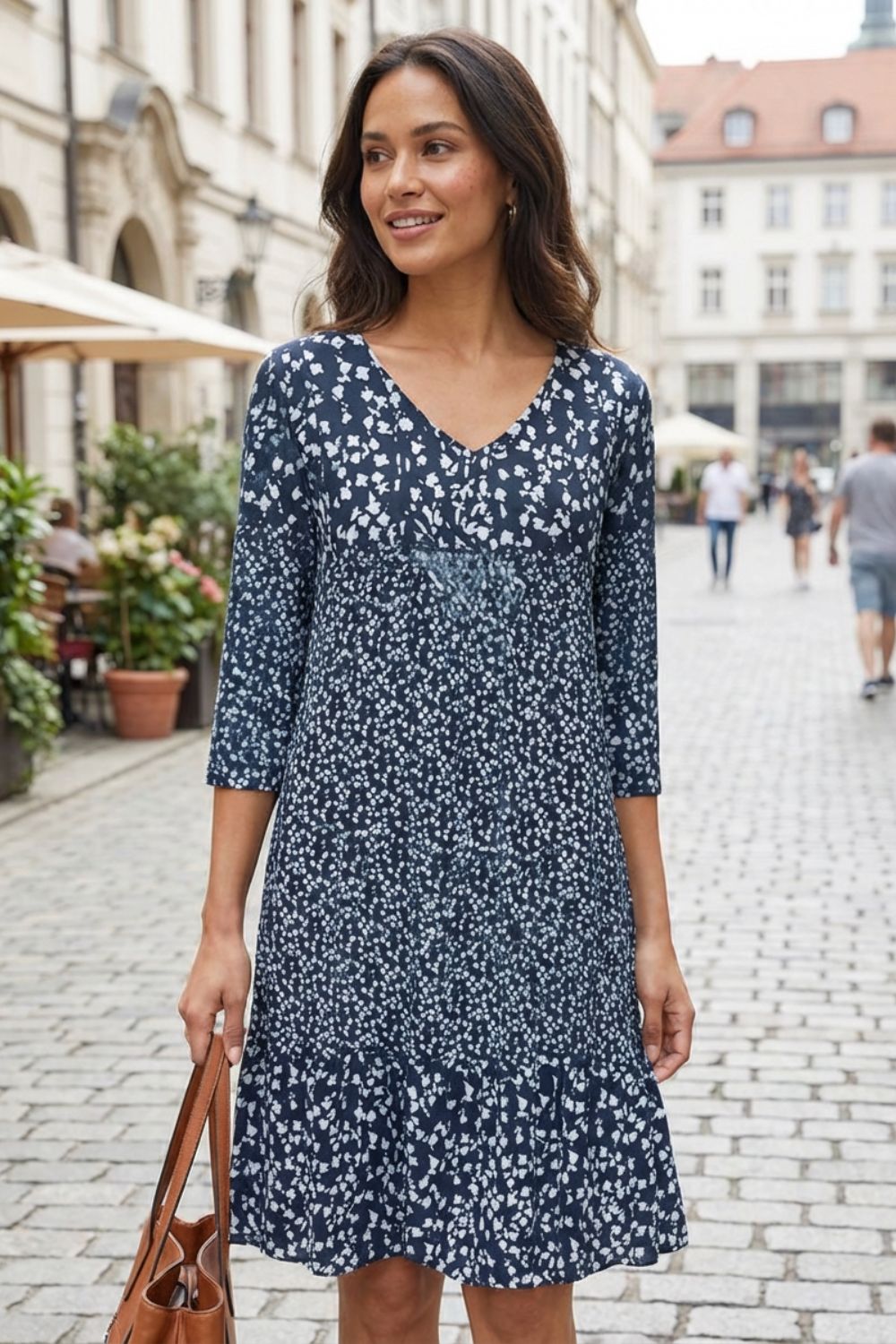 Damen Print-Minikleid Tiered 3/4-Ärmel – Styling-Inspiration