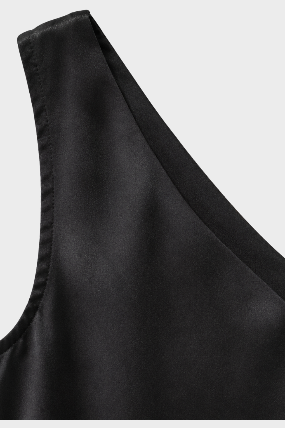 Damen Satin-Top Tank V-Ausschnitt – Profil-Ansicht